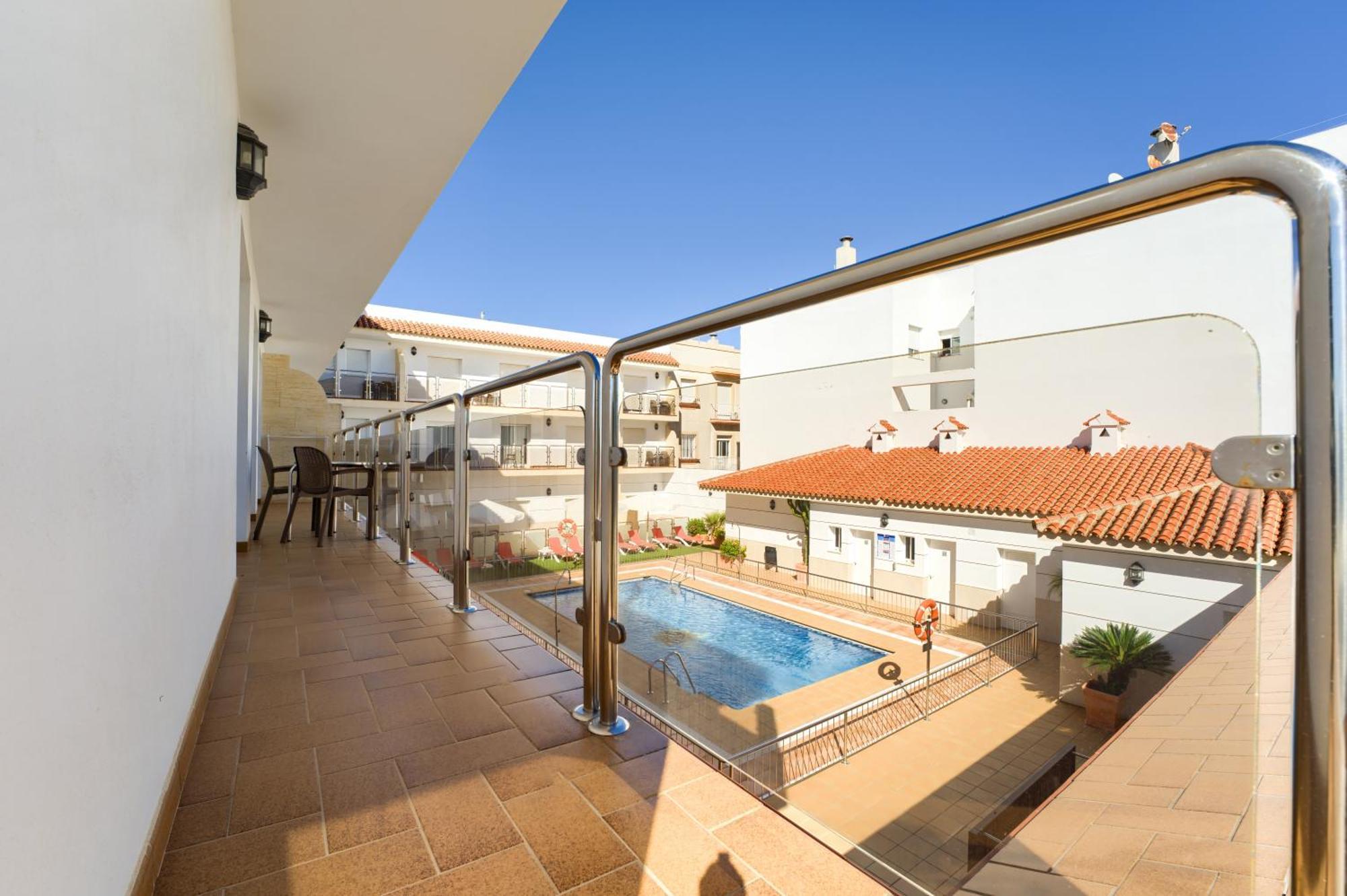 Hotel Apartamentos Loto Conil コニル・デ・ラ・フロンテラ エクステリア 写真