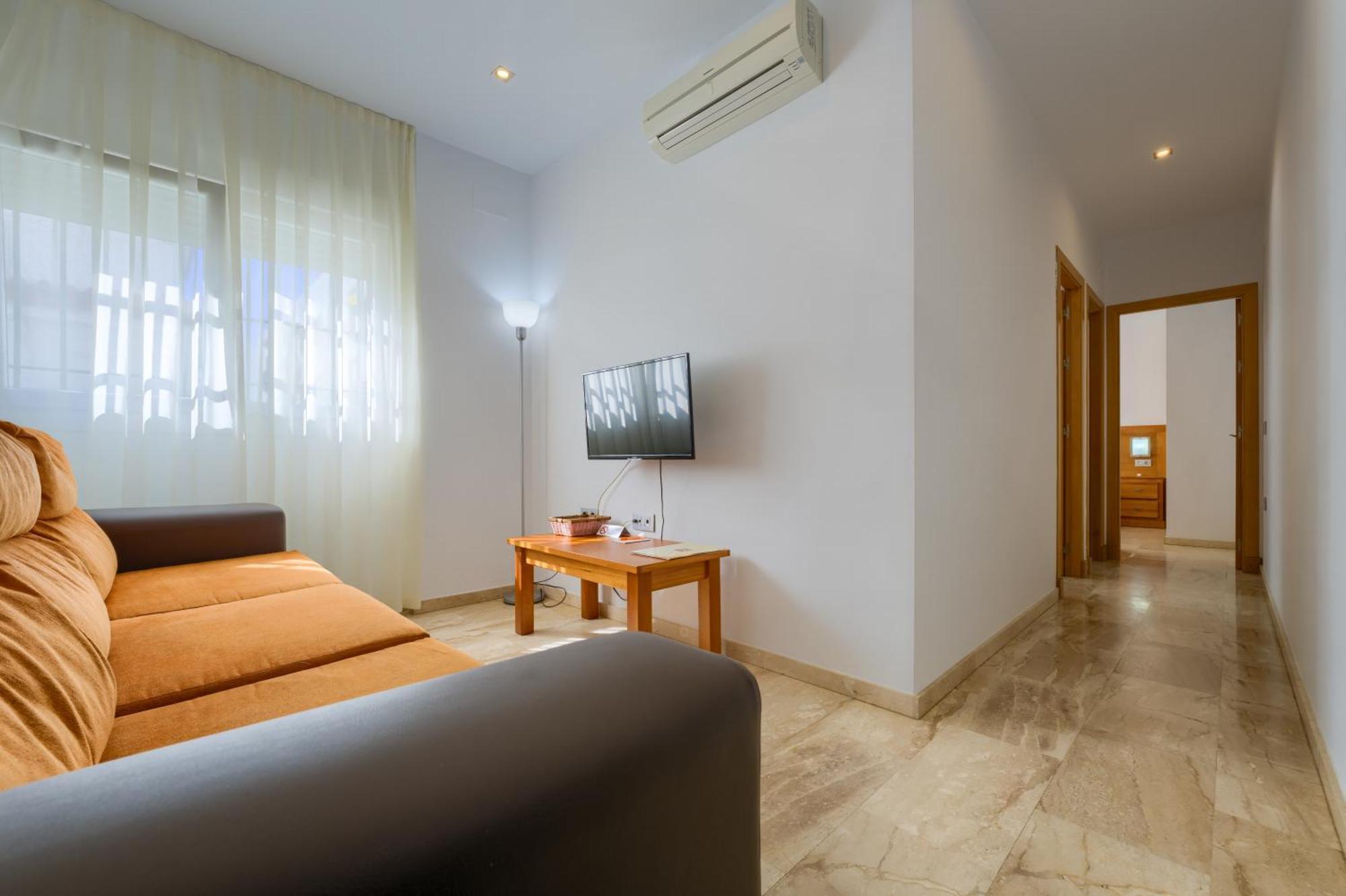 Hotel Apartamentos Loto Conil コニル・デ・ラ・フロンテラ エクステリア 写真