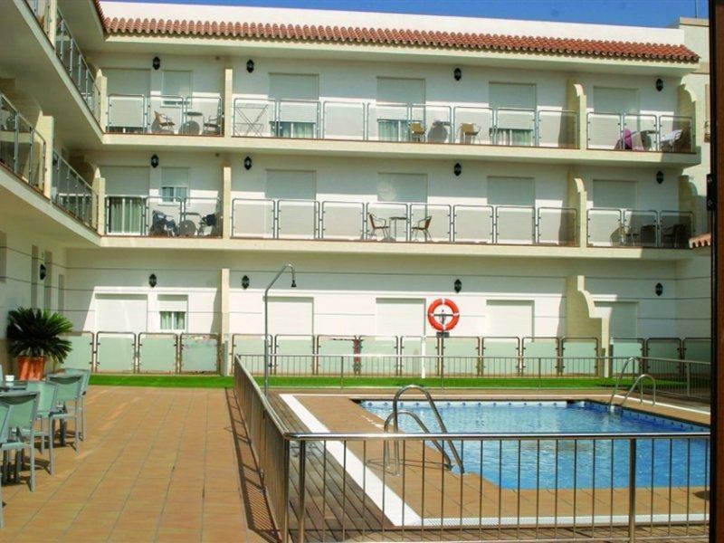 Hotel Apartamentos Loto Conil コニル・デ・ラ・フロンテラ エクステリア 写真